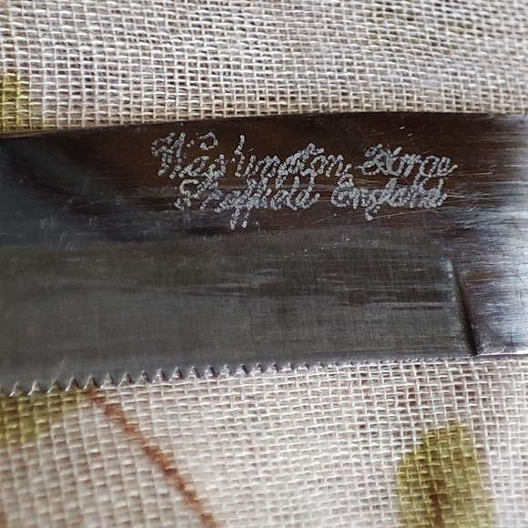 Washington Forge Stainless Steel 6 Steak Knives Sheffield Butterscotch Bakelite - Picture 3 of 10